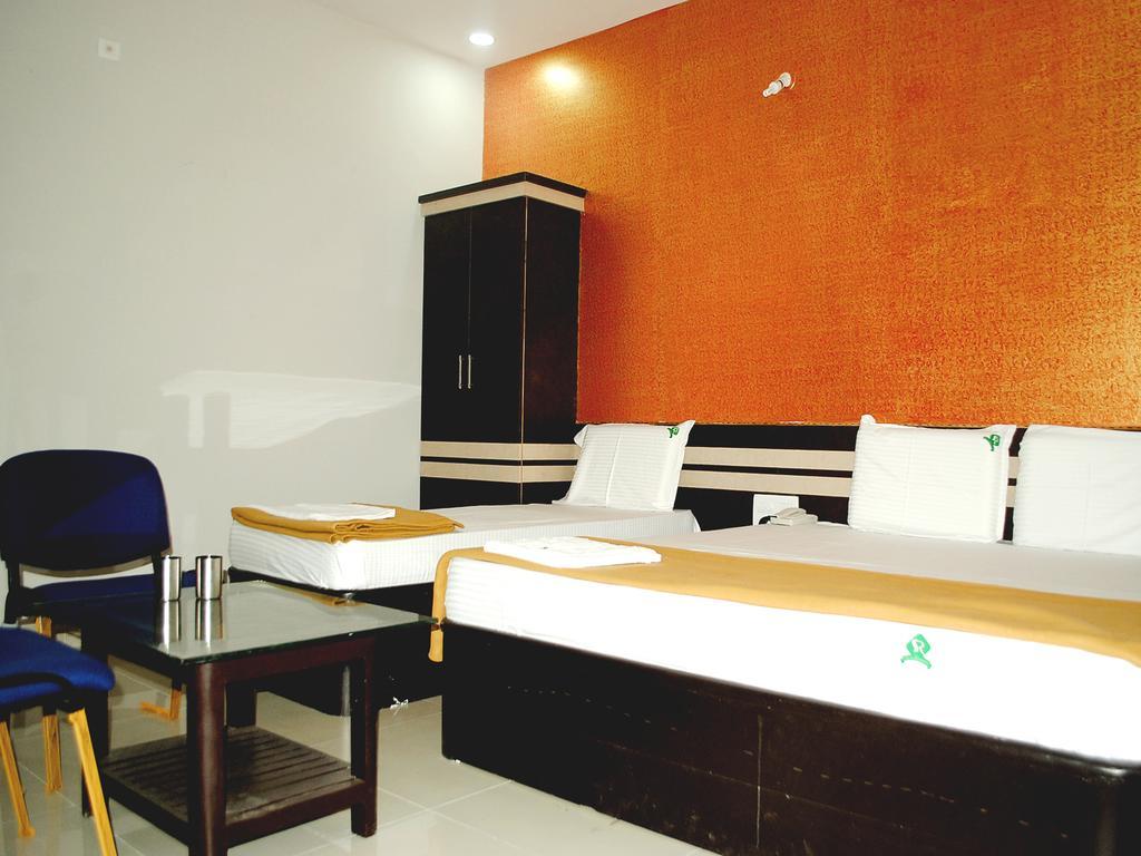Ssr Hotel Калахасти Экстерьер фото