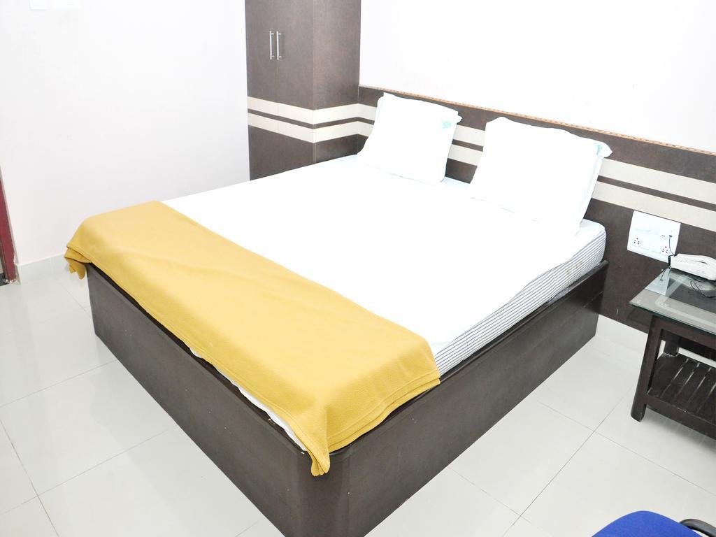 Ssr Hotel Калахасти Экстерьер фото